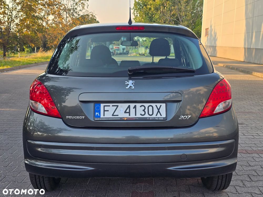 Peugeot 207 95 VTi Forever - 4