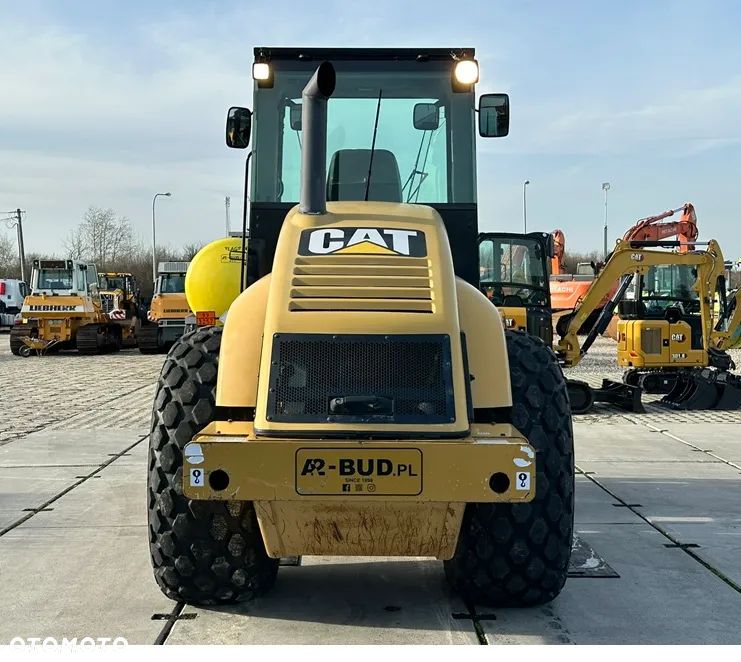 Caterpillar CS-563E - 7