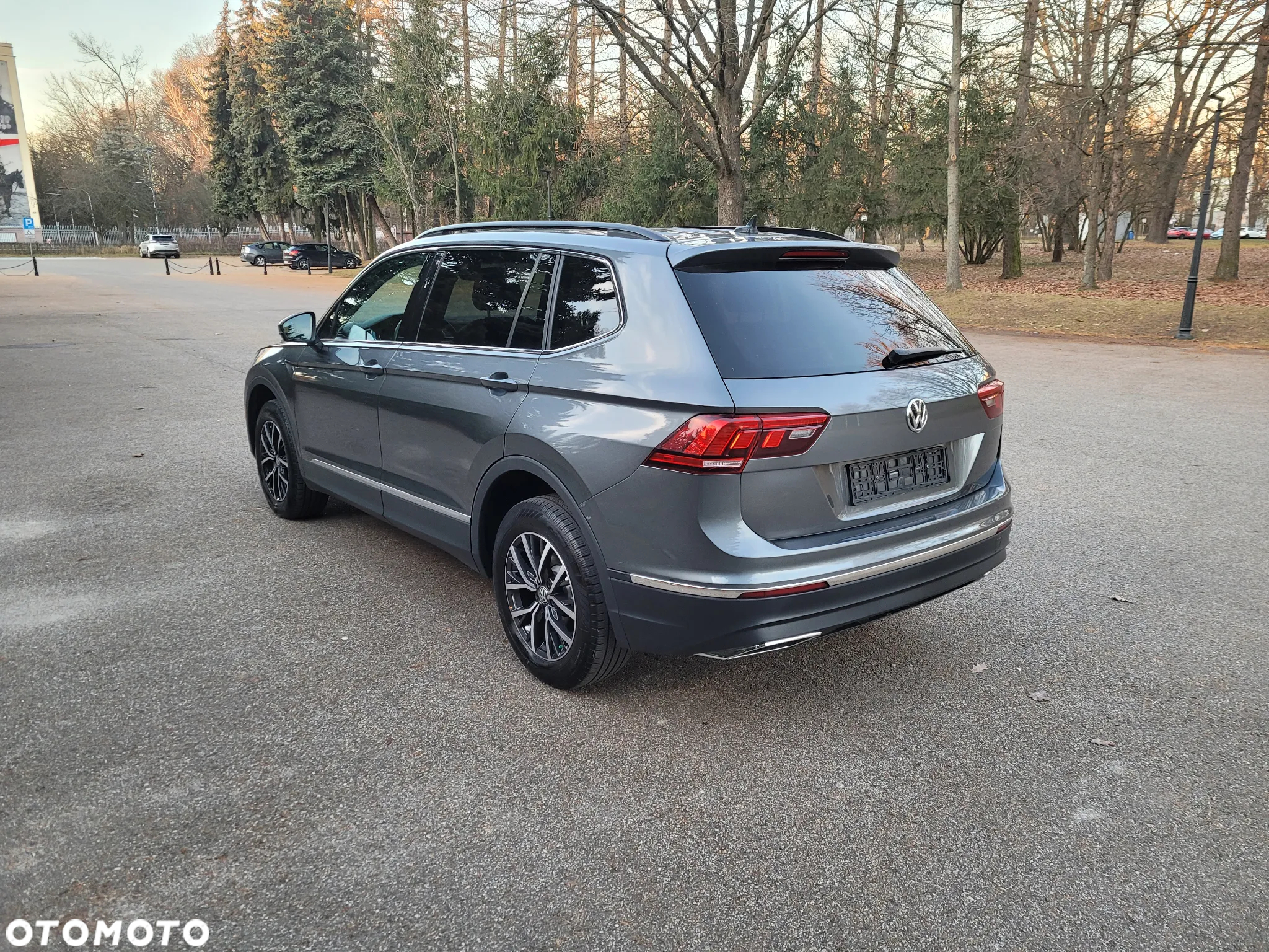 Volkswagen Tiguan 2.0 TSI 4Mot Elegance DSG - 5