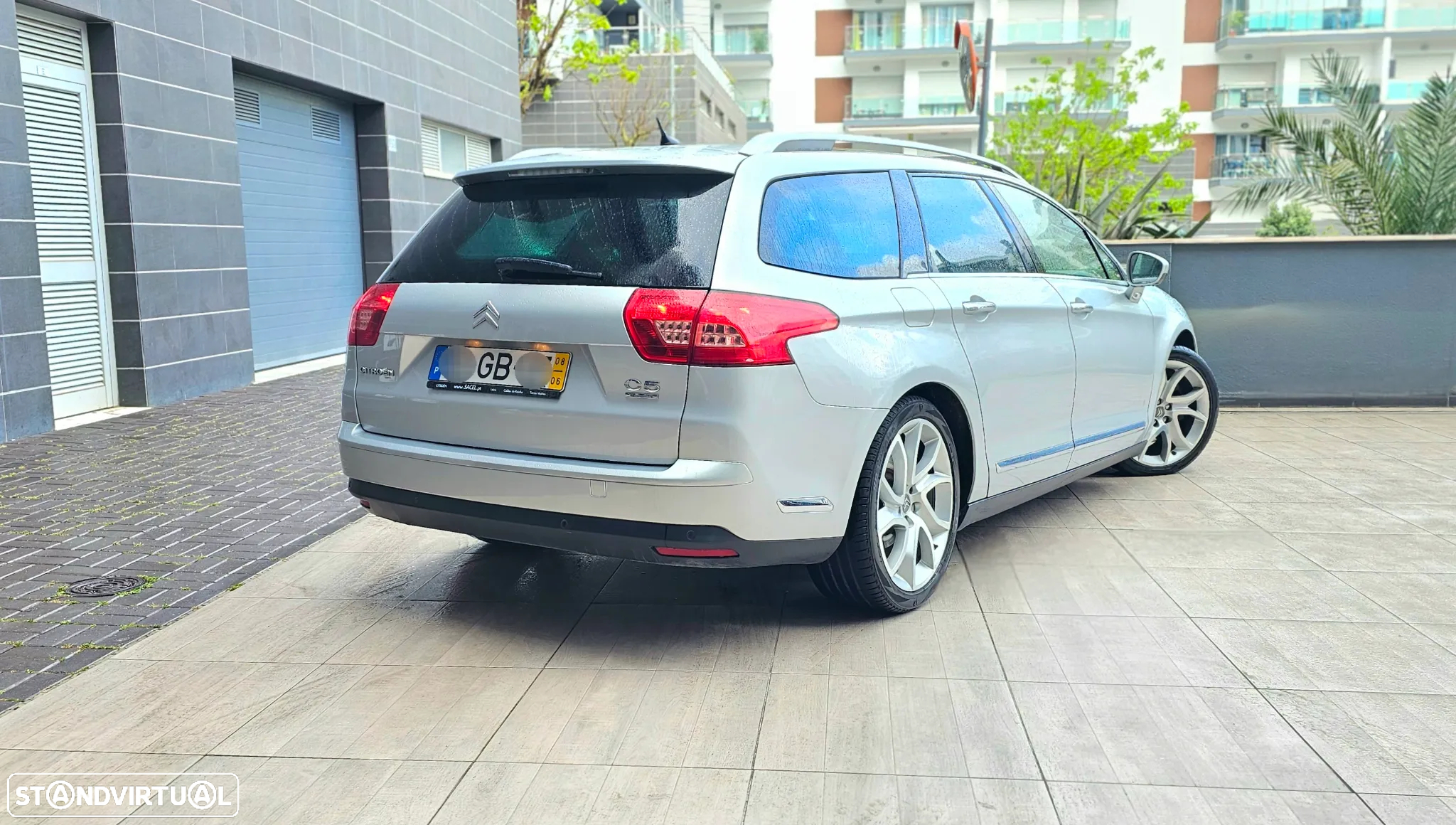 Citroën C5 Tourer 2.7 HDi V6 Exclusive Aut. - 23