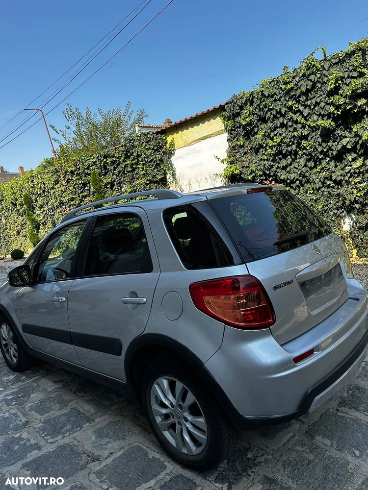 Suzuki Sx4 2013 photo 5