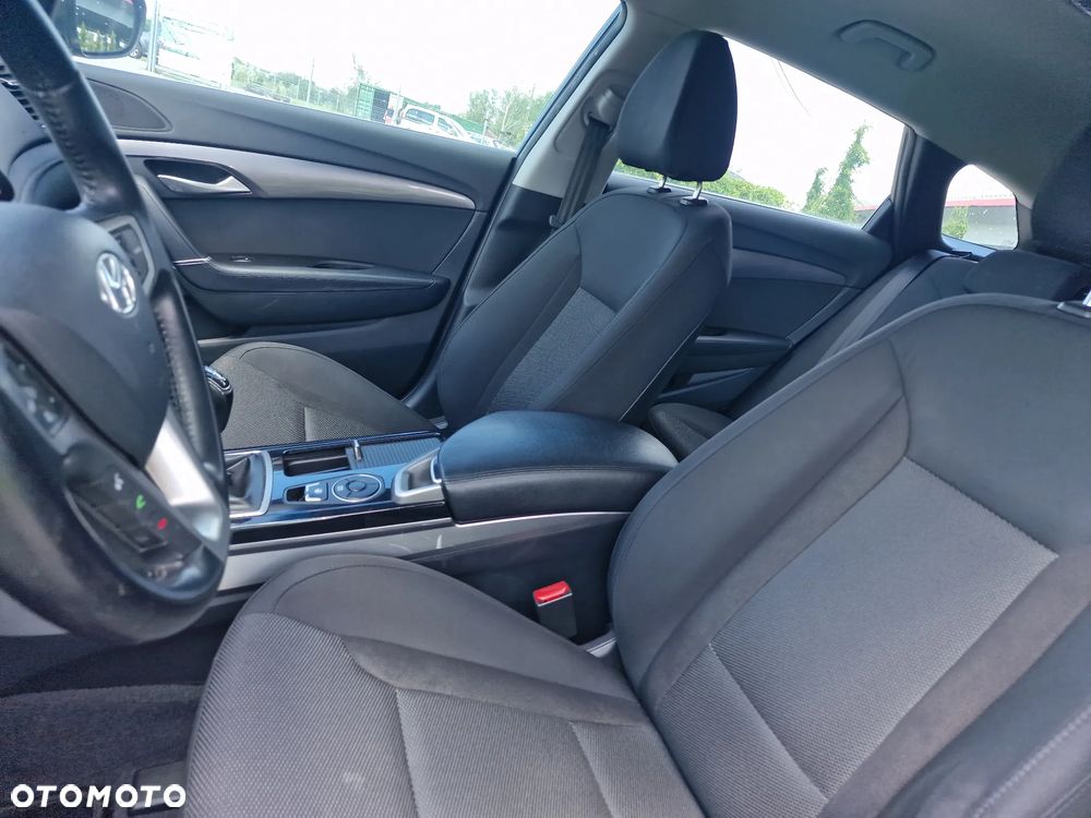 Hyundai i40 Kombi 1.6 Trend - 23