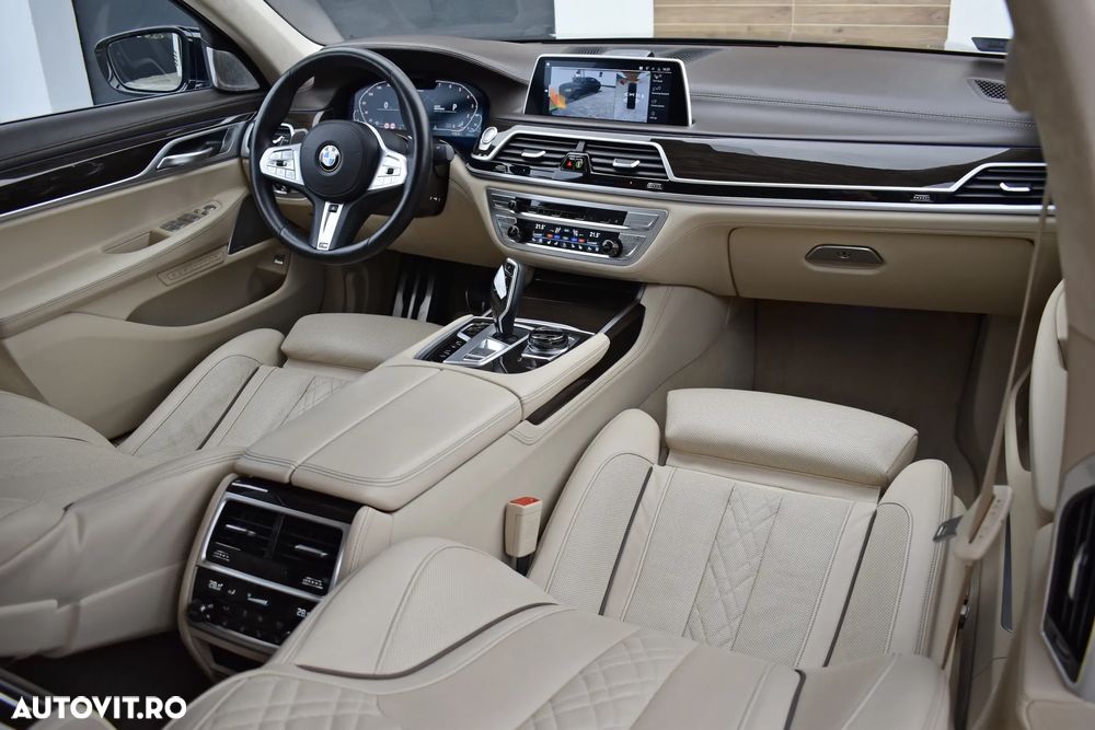 BMW Seria 7 745e - 7