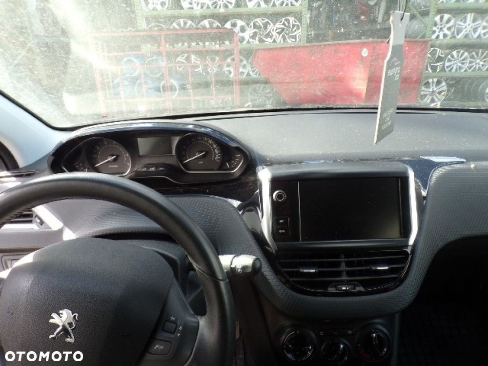 Części - Peugeot 208 1 I 1.2 PureTech 82 KM 5D HB LIFT 19R - 6