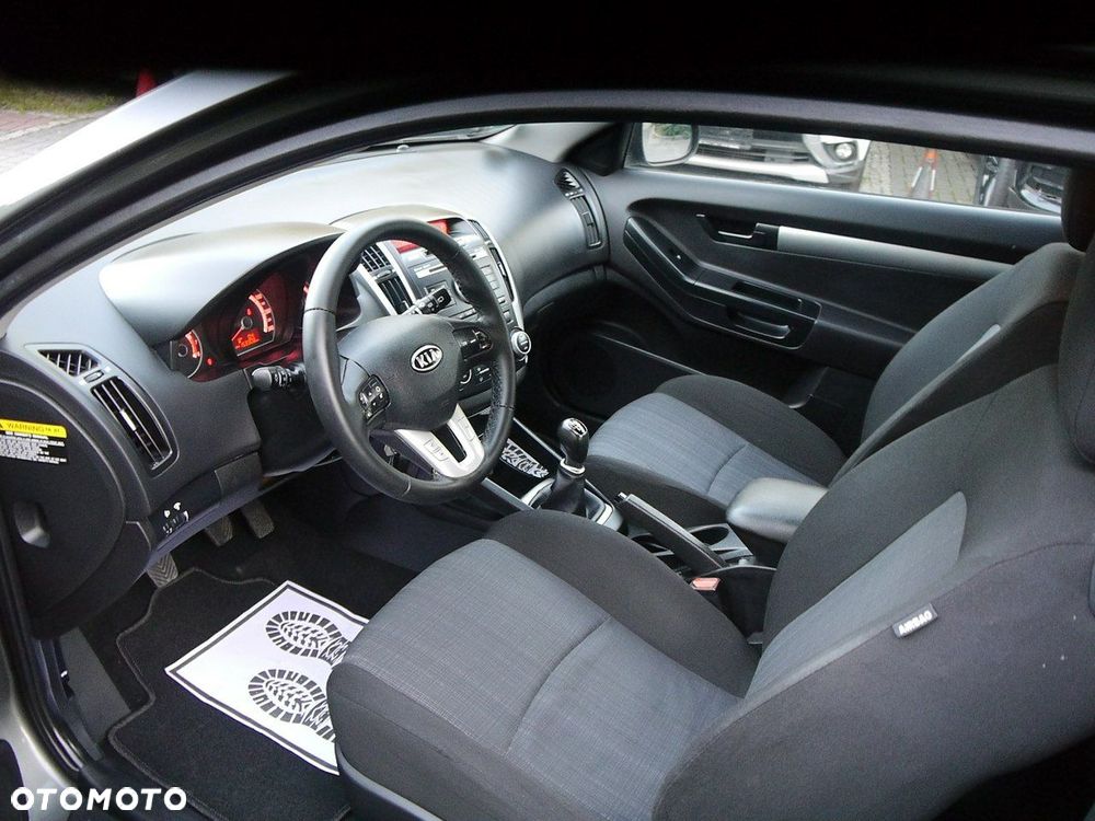 Kia ProCeed Pro_cee'd 1.4 Comfort + - 23