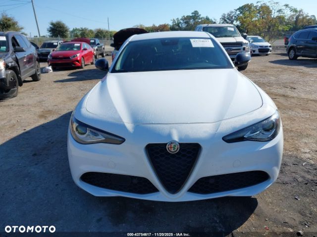Alfa Romeo Giulia - 3