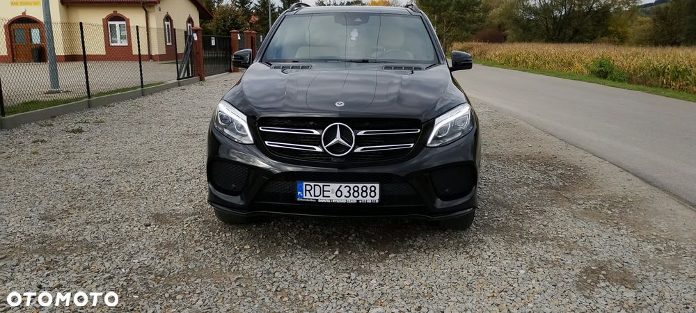 Mercedes-Benz GLE 350 d 4-Matic - 3