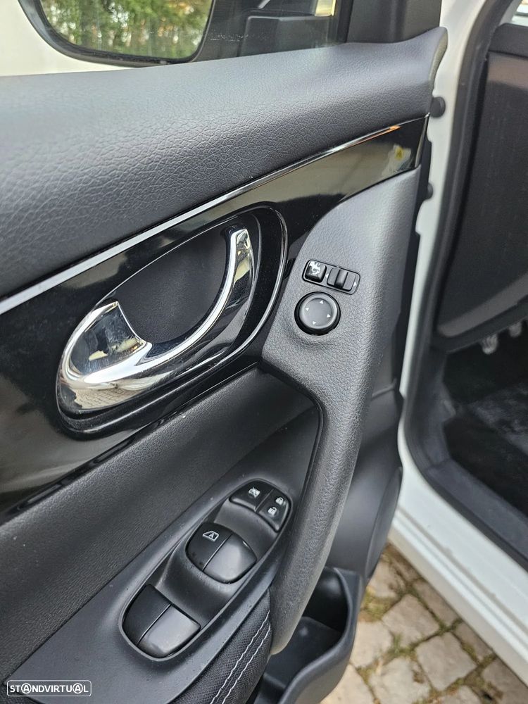 Nissan Qashqai 1.2 DIG-T Acenta Connect - 17