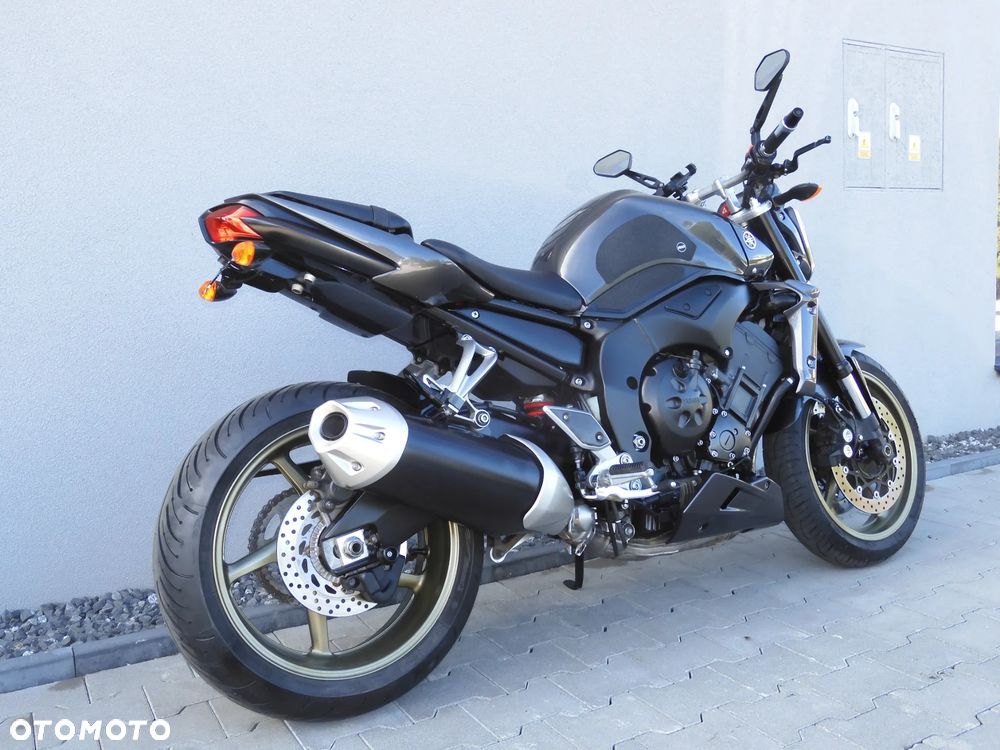 Yamaha FZ - 16