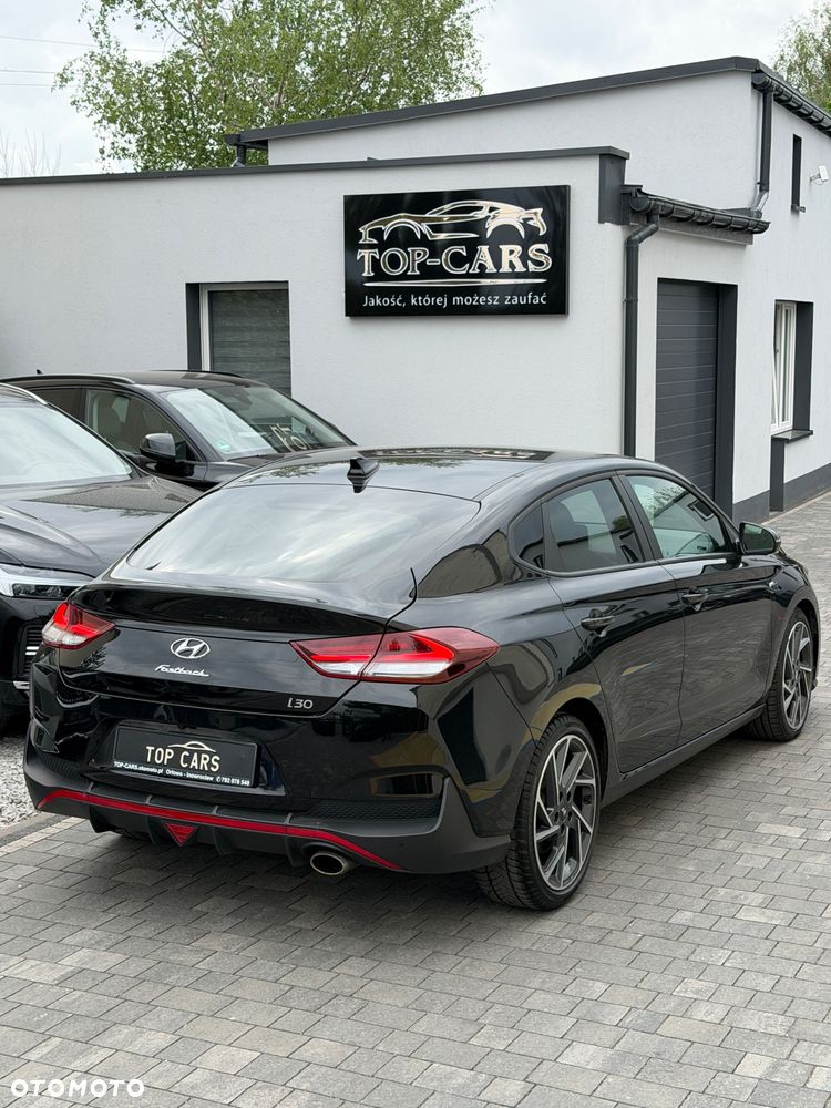 Hyundai i30 1.5 T-GDI 48V-Hybrid DCT N-Line - 16