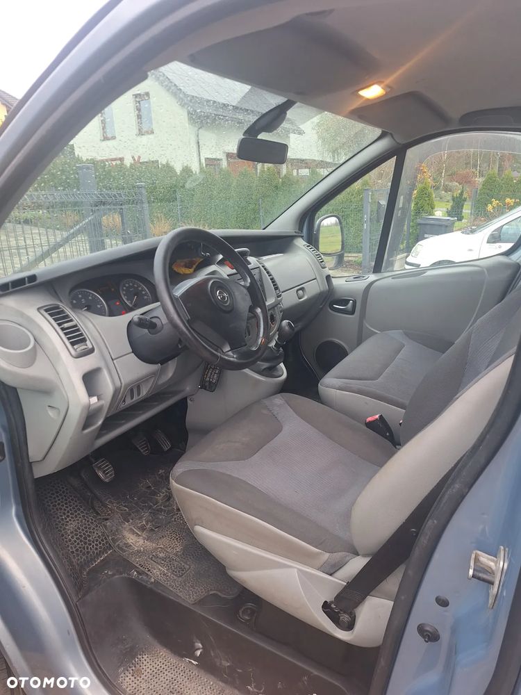 Opel Vivaro - 5