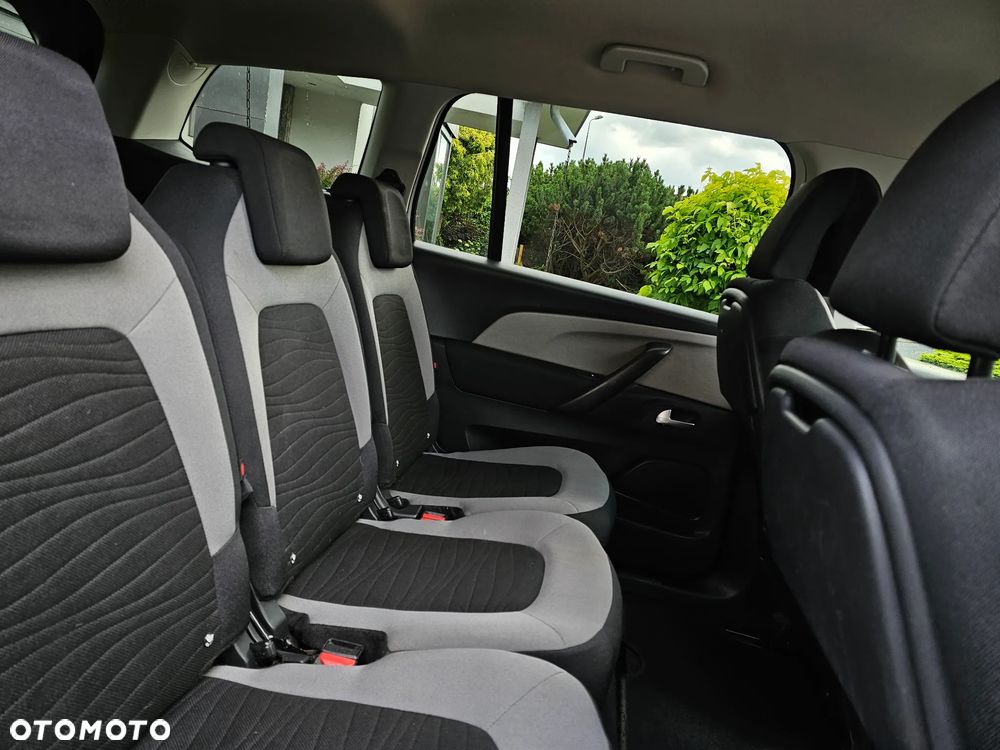 Citroën C4 Picasso 1.6 e-HDi Intensive - 9