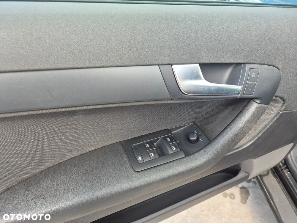 Audi A3 Sportback 1.6 Attraction - 9