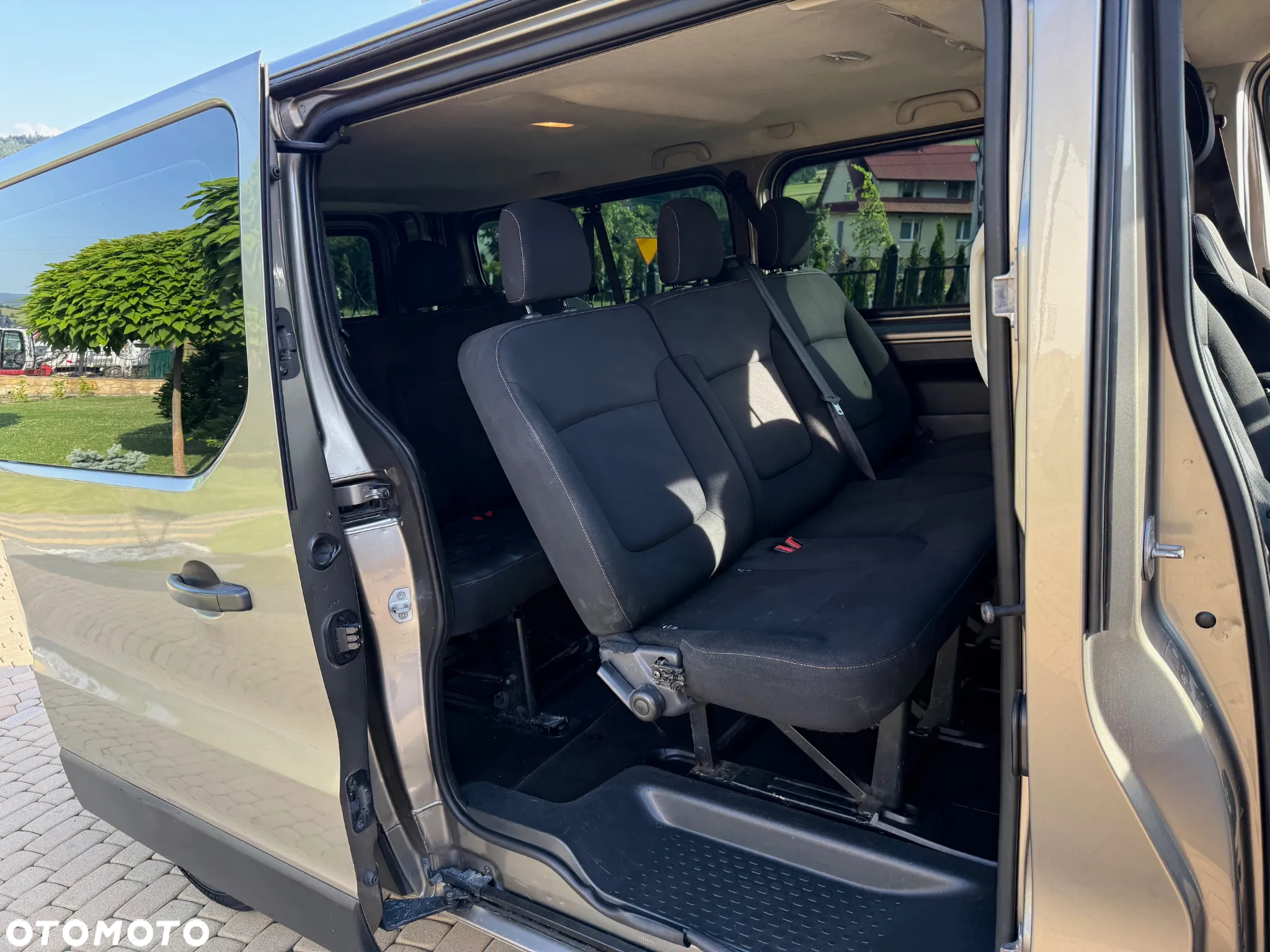 Renault Trafic ENERGY dCi 125 Combi Authentique - 12