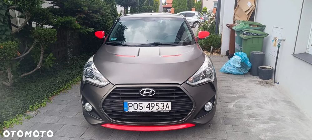 Hyundai Veloster - 11