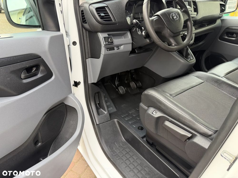 Toyota Proace 2,0 L3H1 - 9