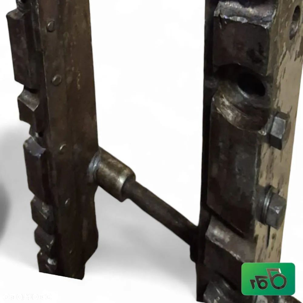 Listwa Szyna zaczepowa Cramer KU885 Massey Ferguson 8100 - 2