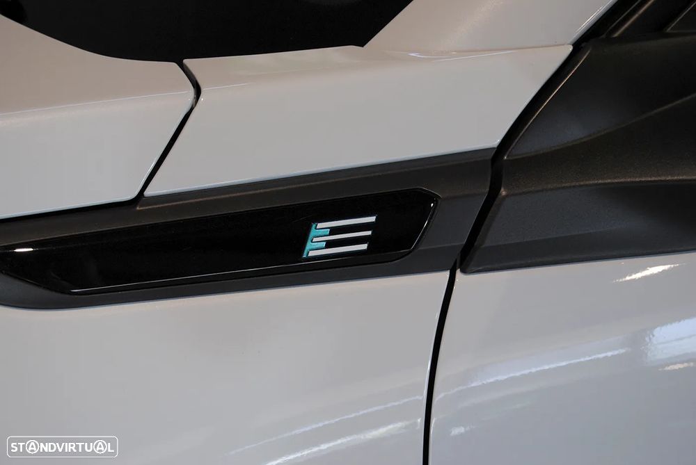 Peugeot e-2008 50 kWh Allure Pack - 12