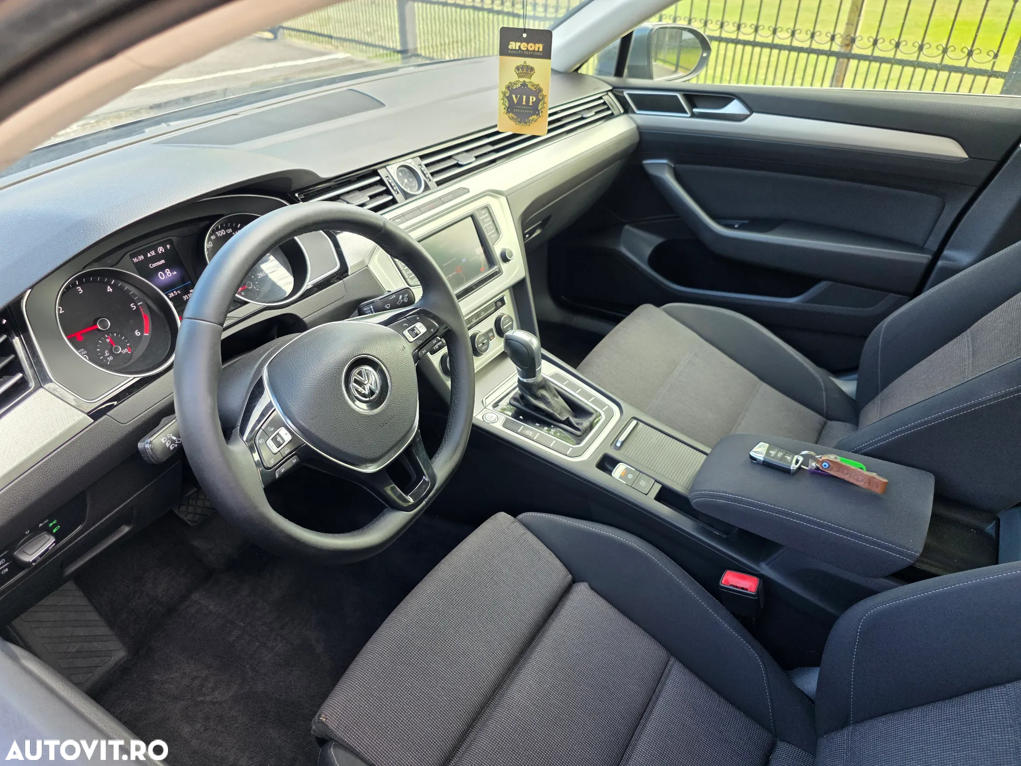 Volkswagen Passat 1.6 TDI (BlueMotion Technology) DSG Trendline - 7