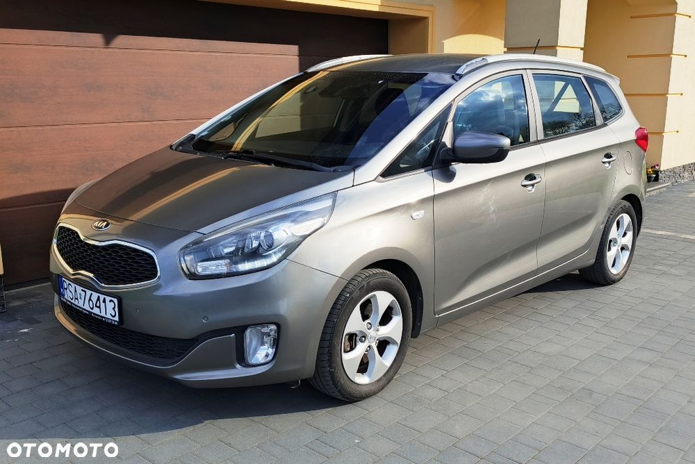 Kia Carens 1.7 CRDi 115 Fifa World Cup Edition - 6