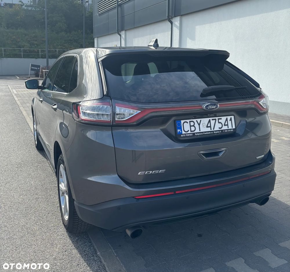 Ford Edge - 2