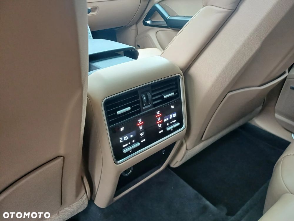 Porsche Cayenne Turbo Tiptronic S - 19