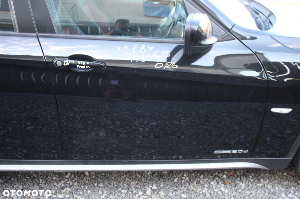 DRZWI PRAWY PRZÓD PRZEDNIE BMW X1 E84 475 BLACKSAPPHIRE ORG LAKIER - 1