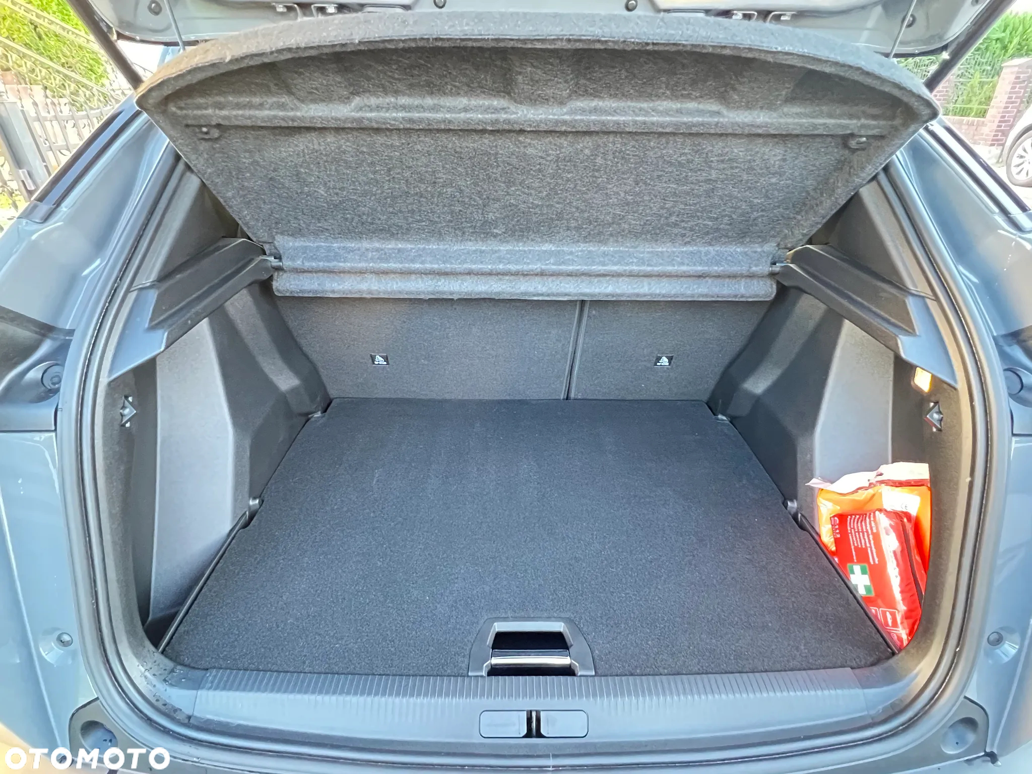 Peugeot 2008 1.5 BlueHDi GT S&S EAT8 - 9