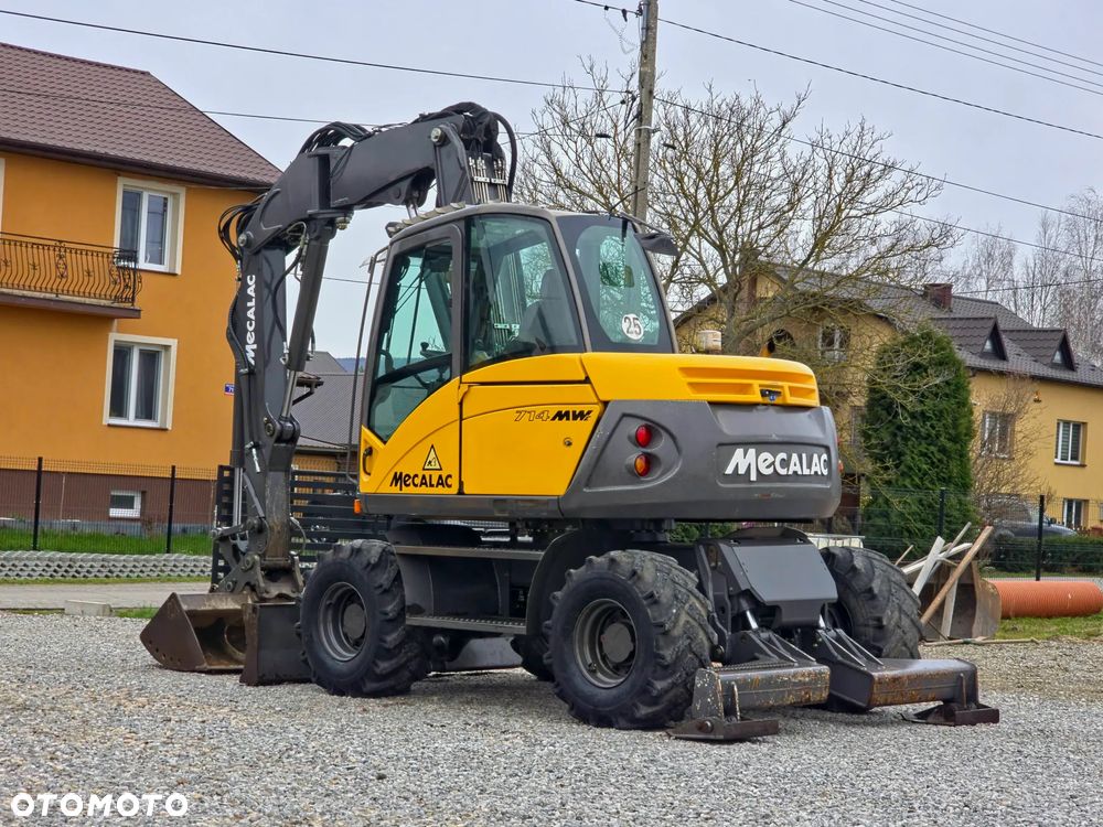 Mecalac 714 - 1