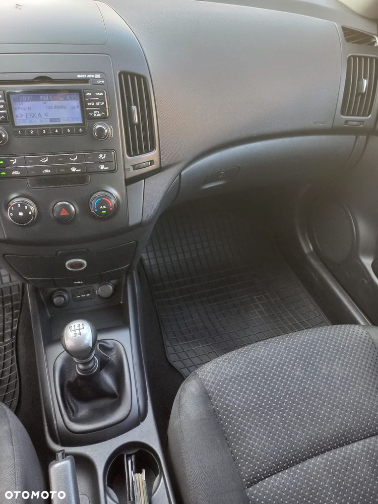 Hyundai i30 - 23