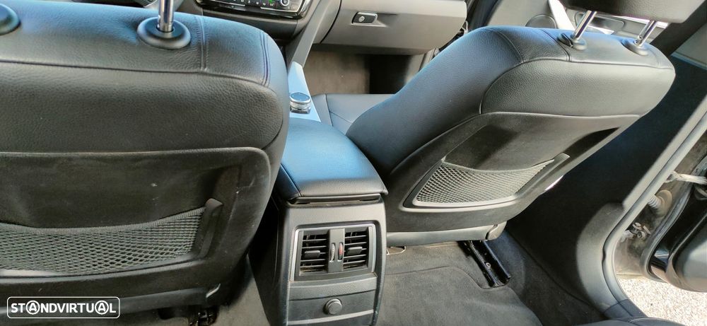 BMW 320 d Line Luxury Auto - 16