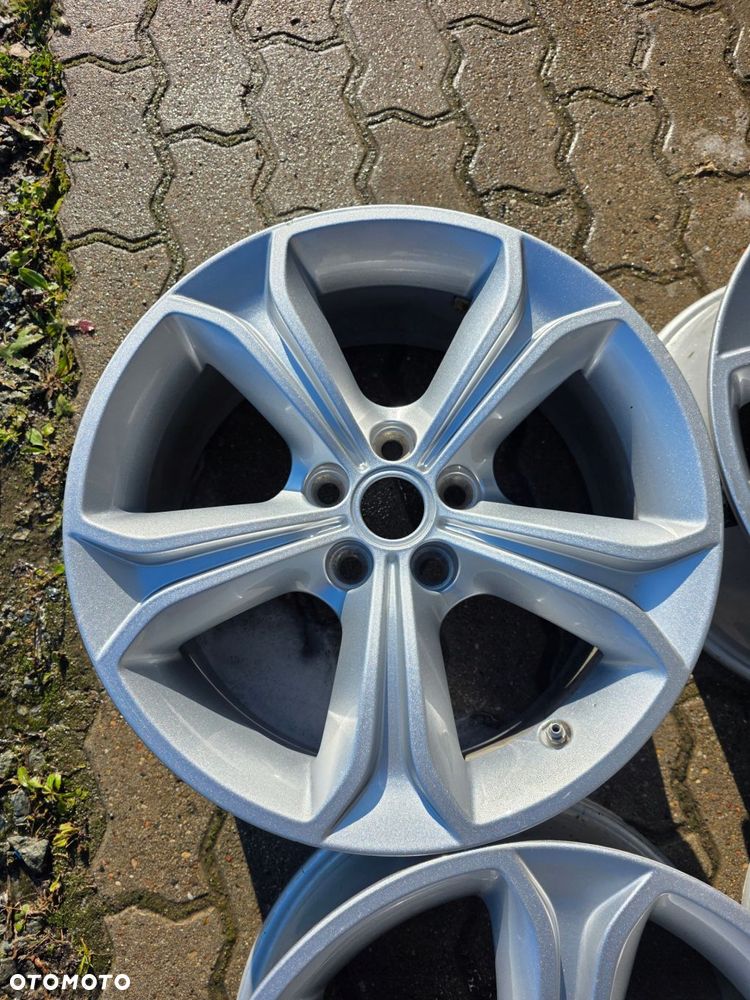 felga aluminiowa land rover oe evoque discovery 7.5" x 17" 5x108 et 45 - 5