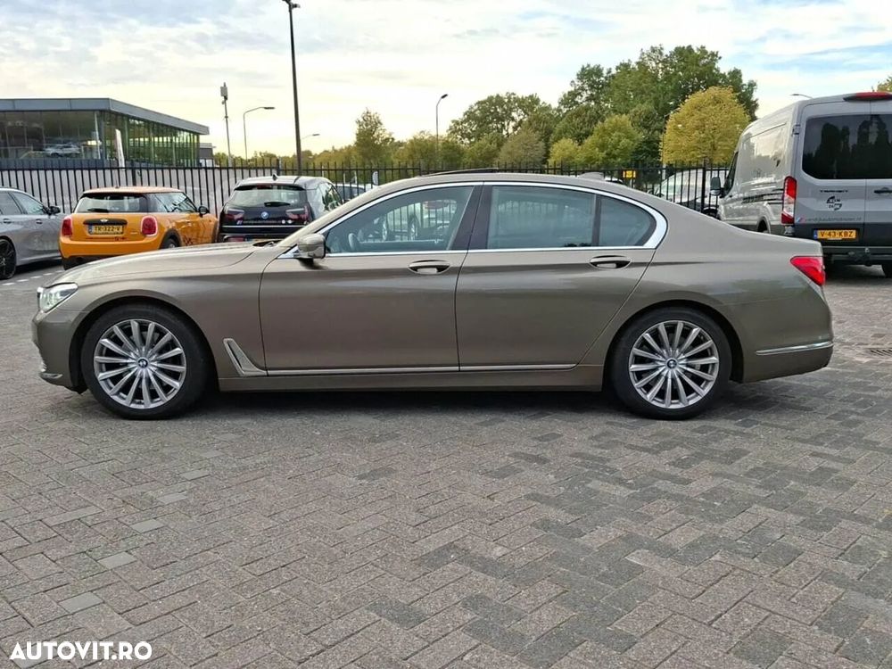 BMW Seria 7 730d xDrive - 8