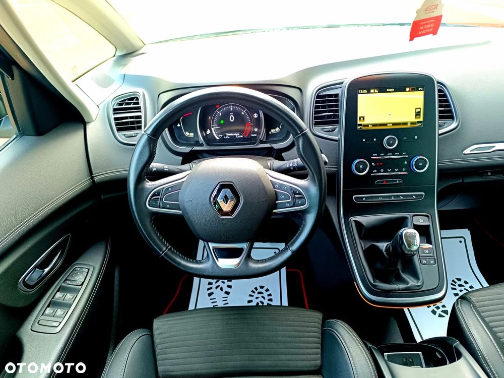 Renault Grand Scenic BLUE dCi 120 BLACK EDITION - 27