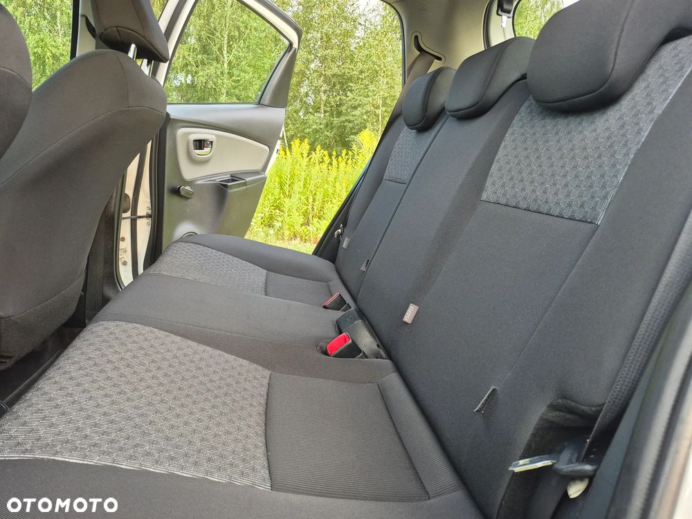 Toyota Yaris 1.5 VVT-i Style - 5