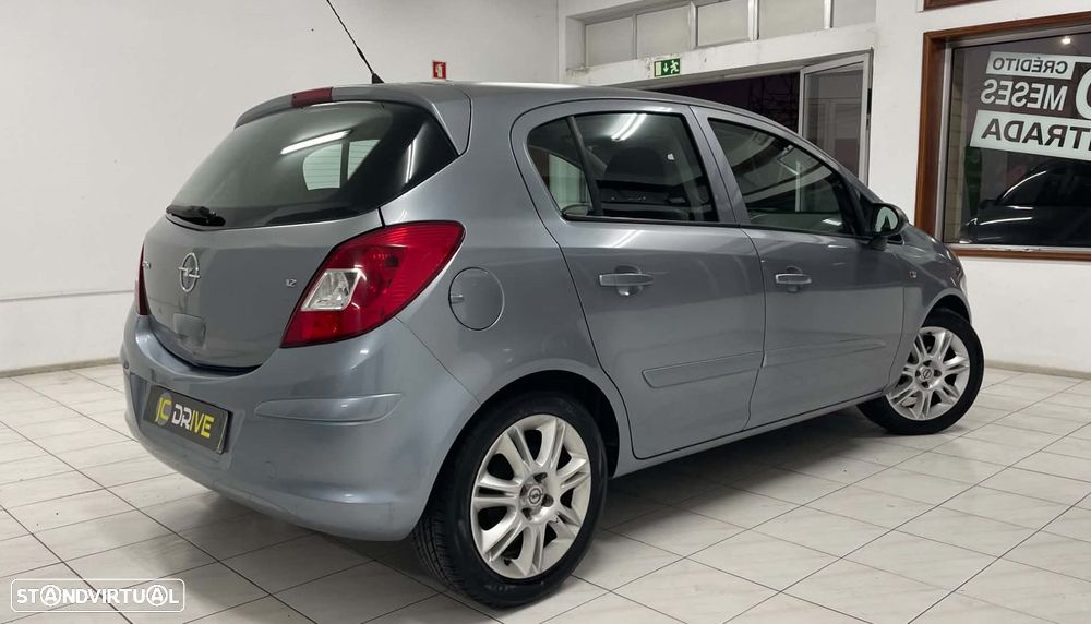 Opel Corsa 1.2 Enjoy - 12