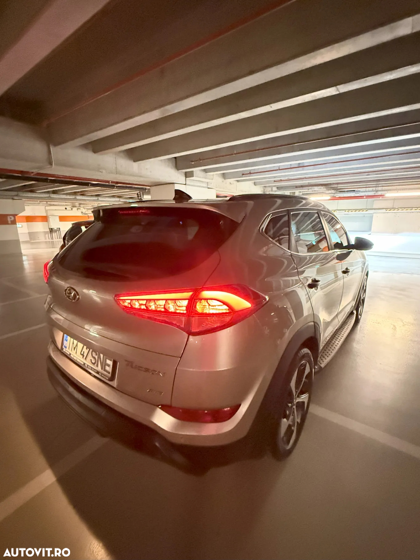 Hyundai Tucson 2.0 CRDI 4WD 6AT Luxury Pack+ - 27