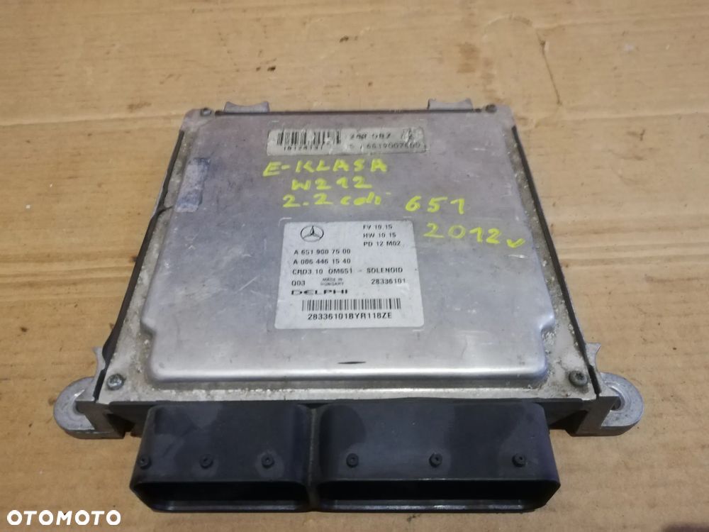 MERCEDES W212 STEROWNIKA KOMPUTER SILNIKA A6519007500 - 2