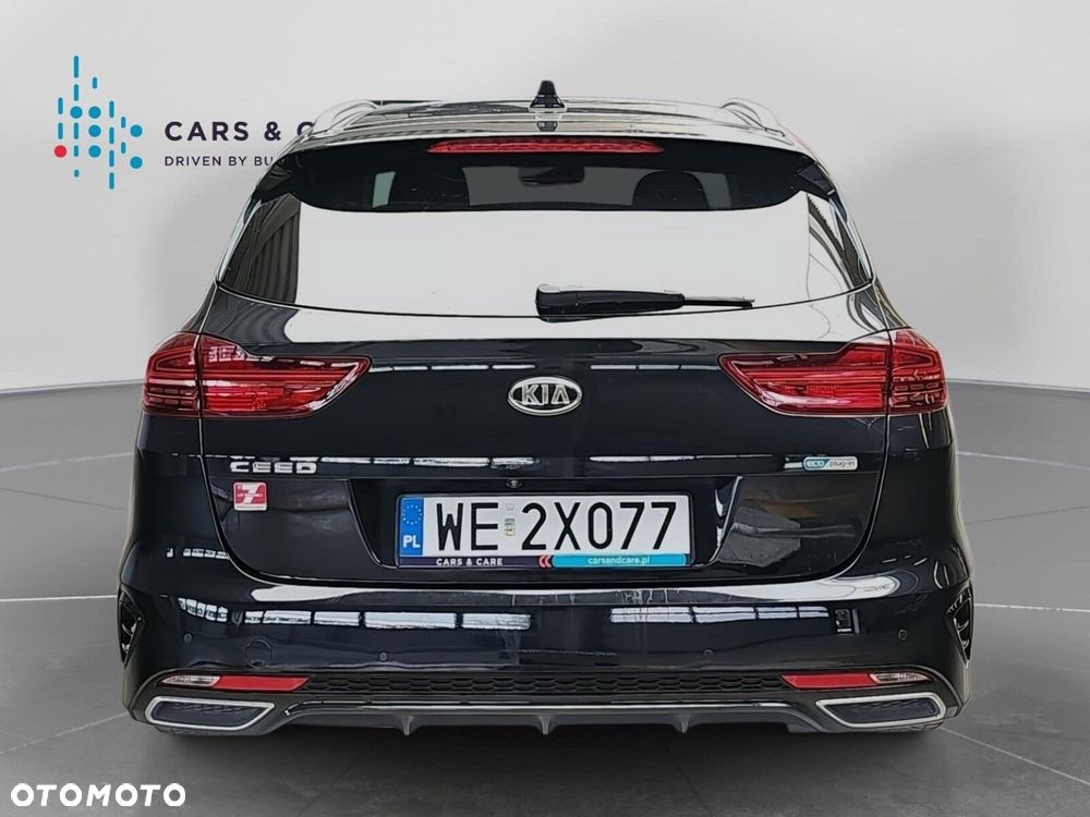 Kia Ceed 1.6 GDI PHEV L DCT - 26