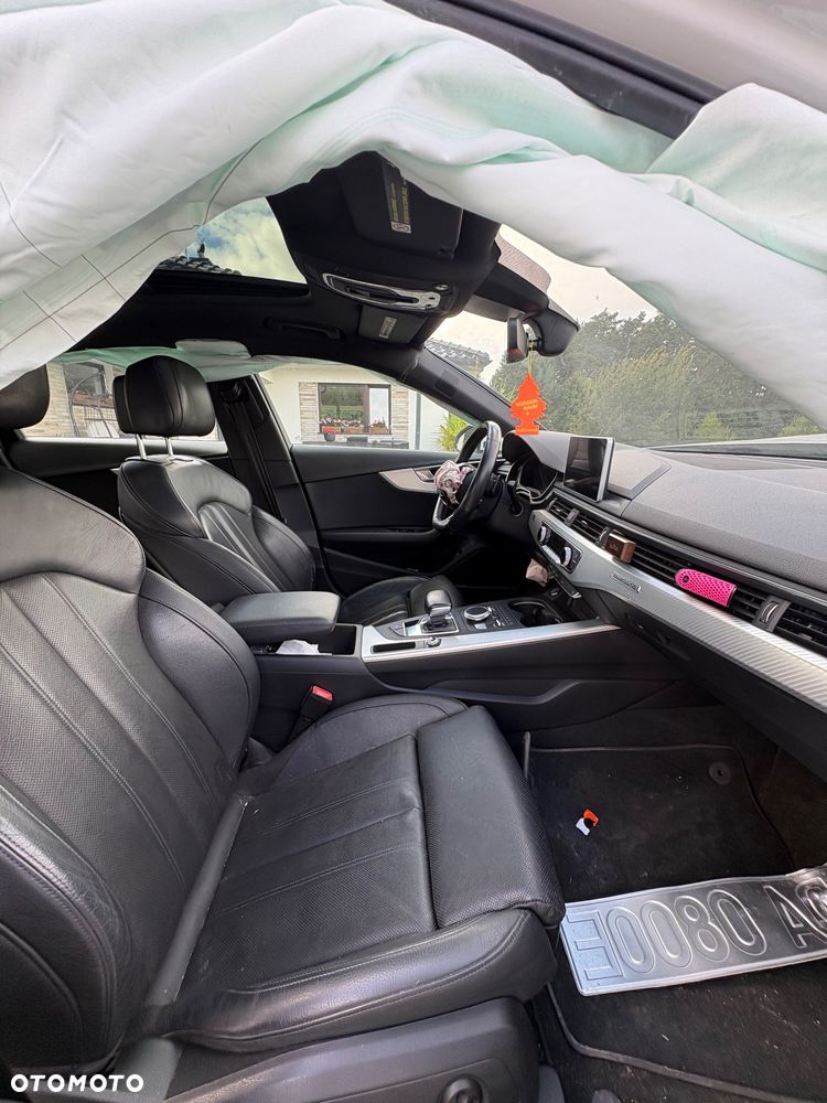 Audi A4 Limousine - 14