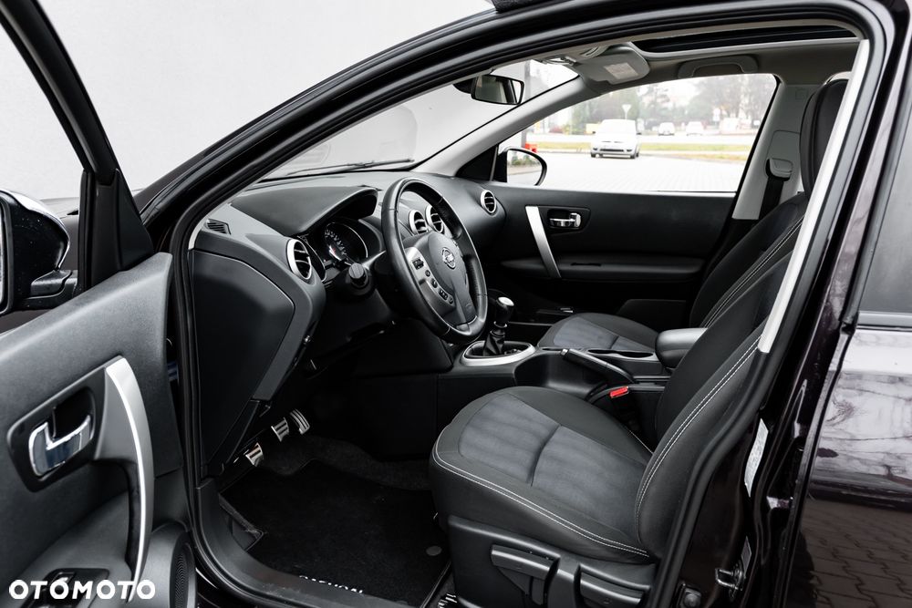 Nissan Qashqai+2 2.0 Tekna Premium - 22