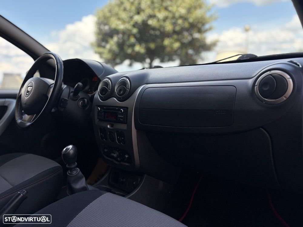 Dacia Duster 1.5 dCi SL Delsey - 14