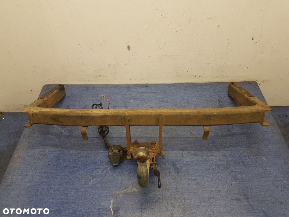 SEAT EXEO KOMBI HAK DO PRZYCZEPY - 1