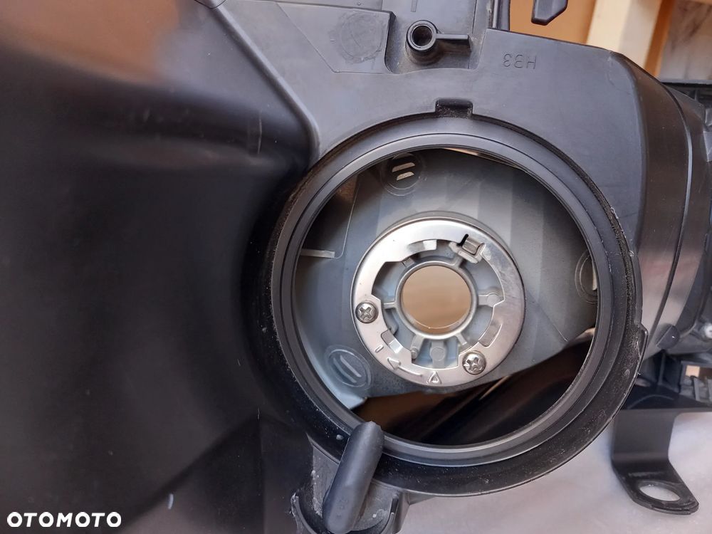 Lampa MAZDA 3 lift 2016- przód/ przednia prawa USA Warszawa Mazowieckie - 21