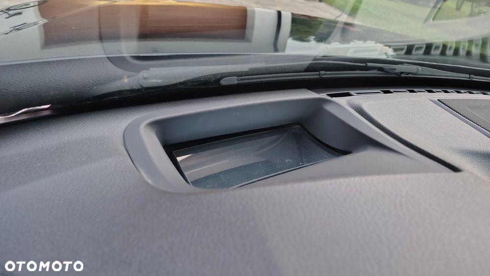 BMW Seria 3 - 26