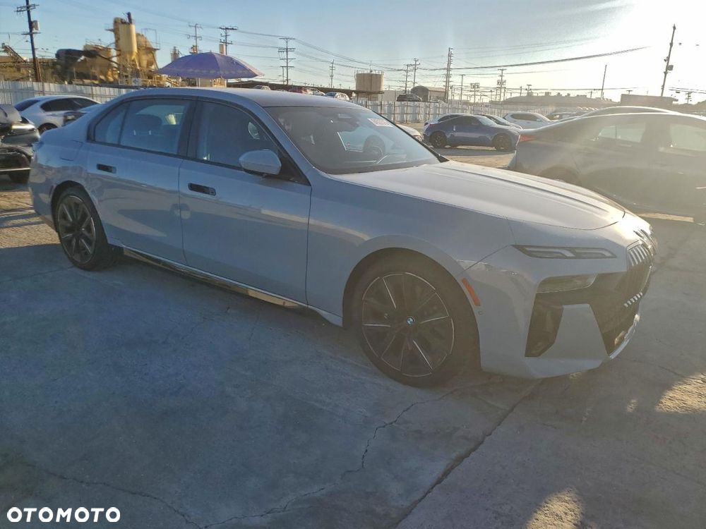 BMW Seria 7 - 2