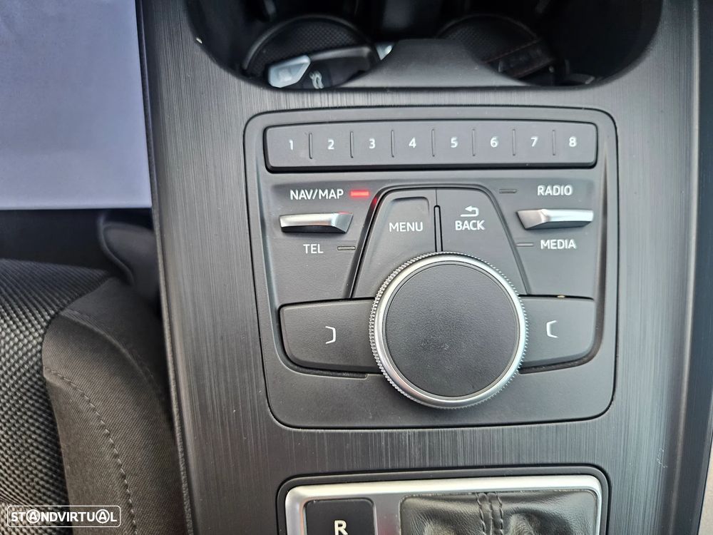 Audi A4 Avant 2.0 TDI Design S tronic - 27