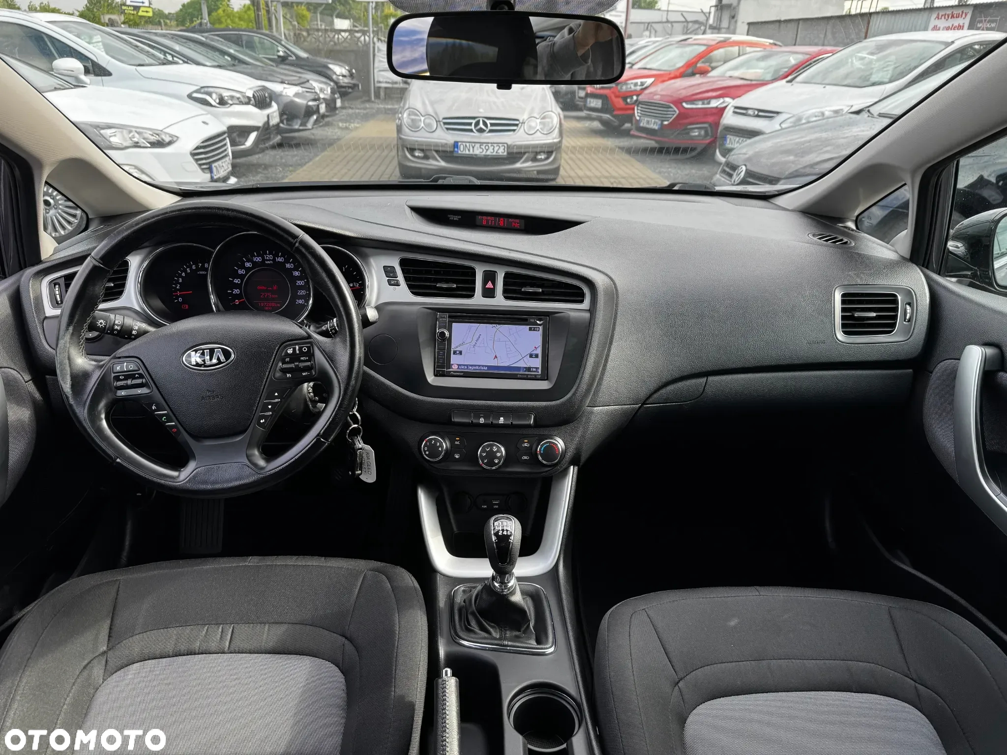 Kia Ceed Cee'd 1.6 GDI M - 14