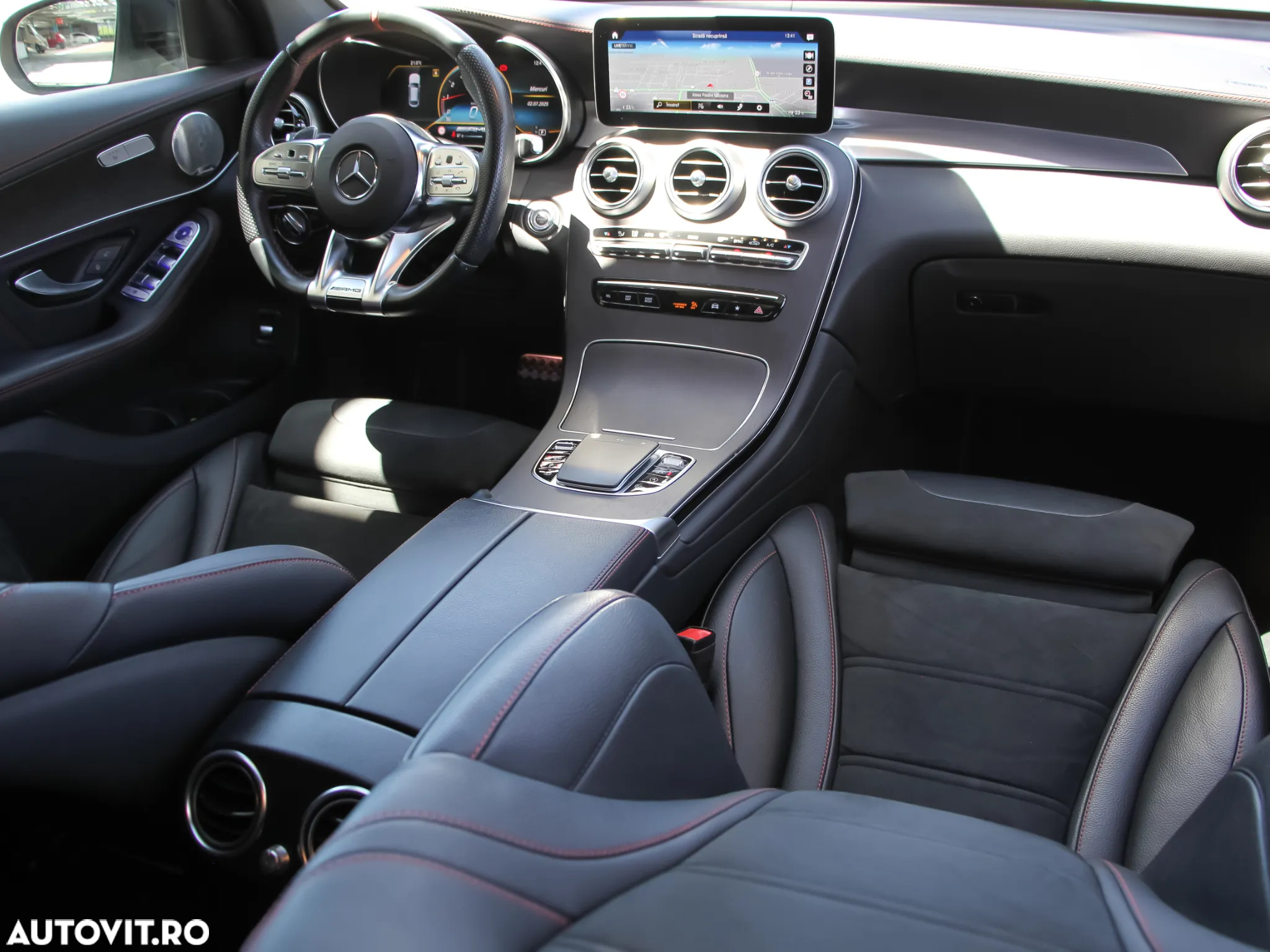 Mercedes-Benz GLC AMG 43 4Matic 9G-TRONIC - 38
