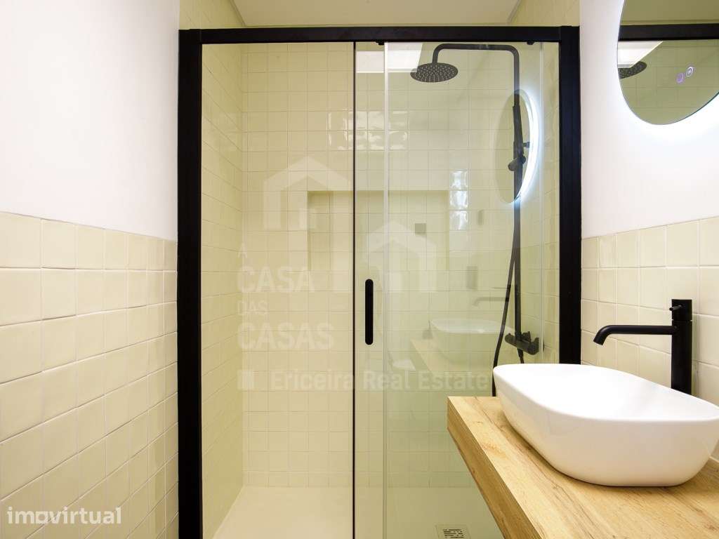 Vende Moradia T2 - Ericeira 15 km, A Casa das Casas - Grande imagem: 5/28